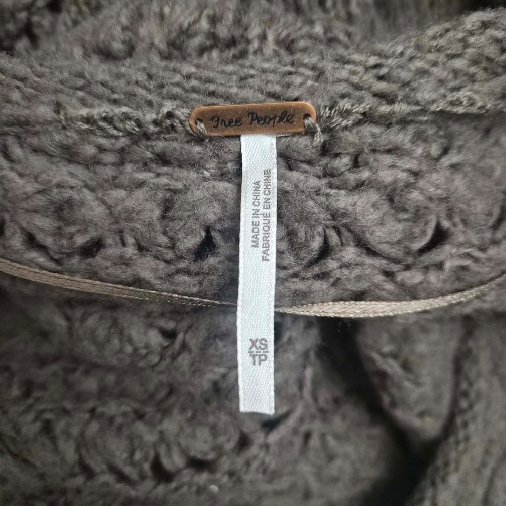 Free People Shabby Chic Earthy Cottage Brown Forest Garden Chunky Knit Sweater - Picture 9 of 12